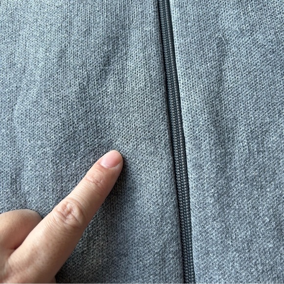 Armani Exchange Pure Cotton Hooded Cardigan Sweater - Picture 15 of 16